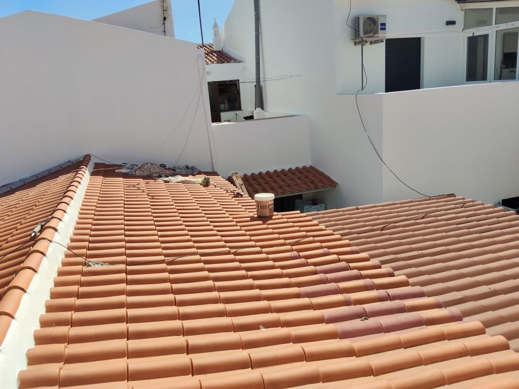 Pinturas, Reparações e Limpeza de Telhados – Algarve