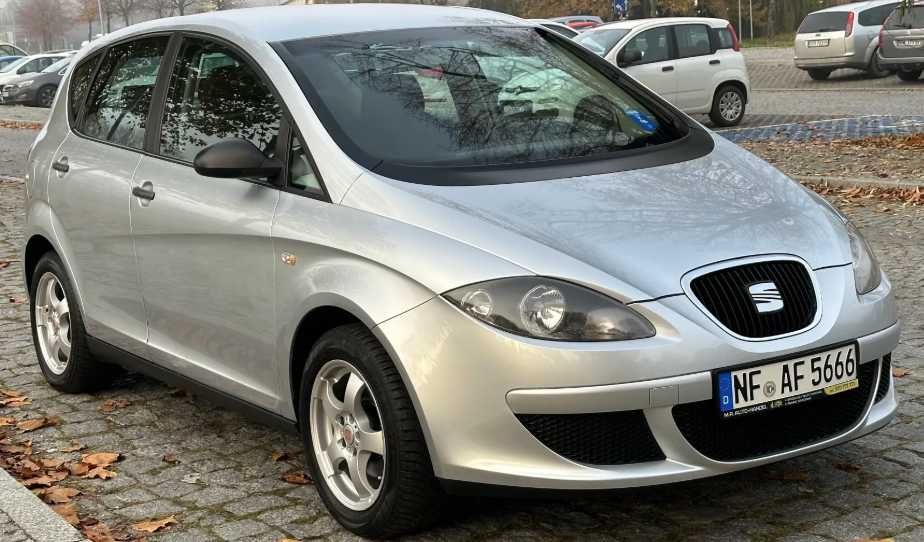 Разборка Seat Altea  бампер передній задній