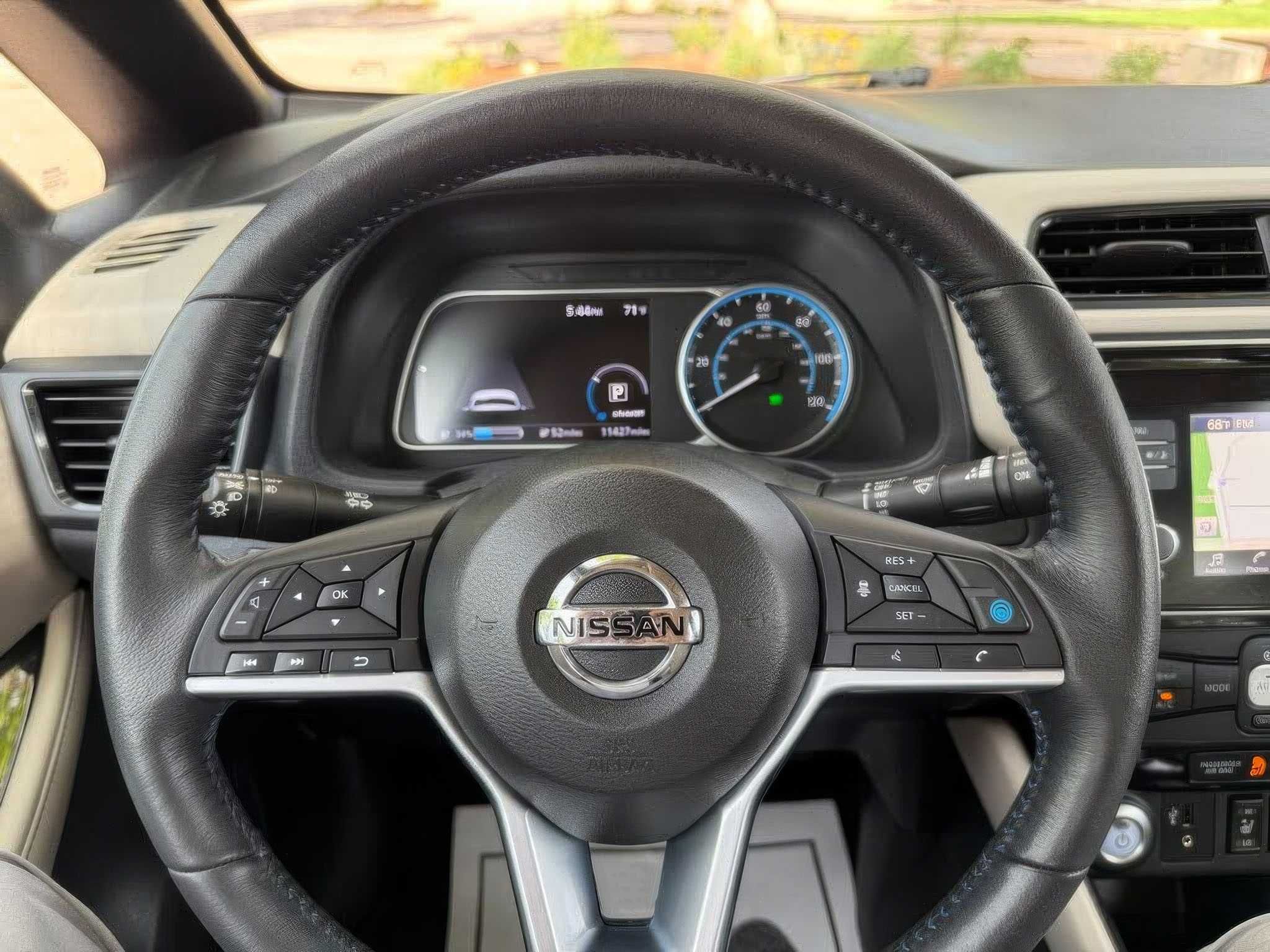 2019 Nissan LEAF SL