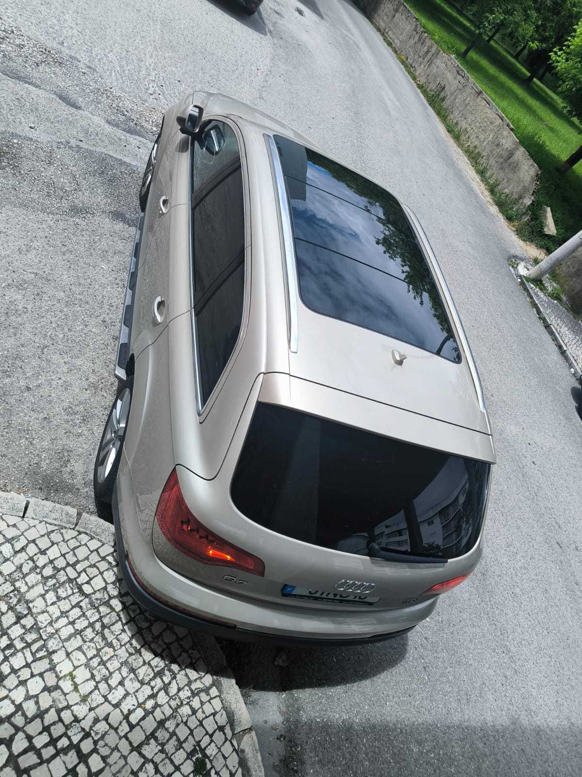 Audi Q7  com 158000km