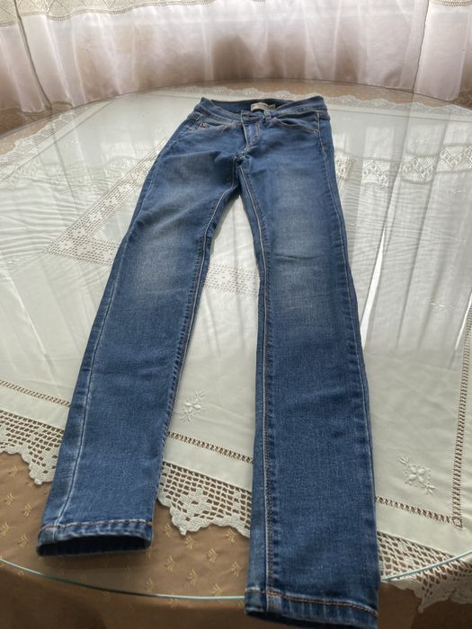 Calças de ganga Pull &Bear como novas