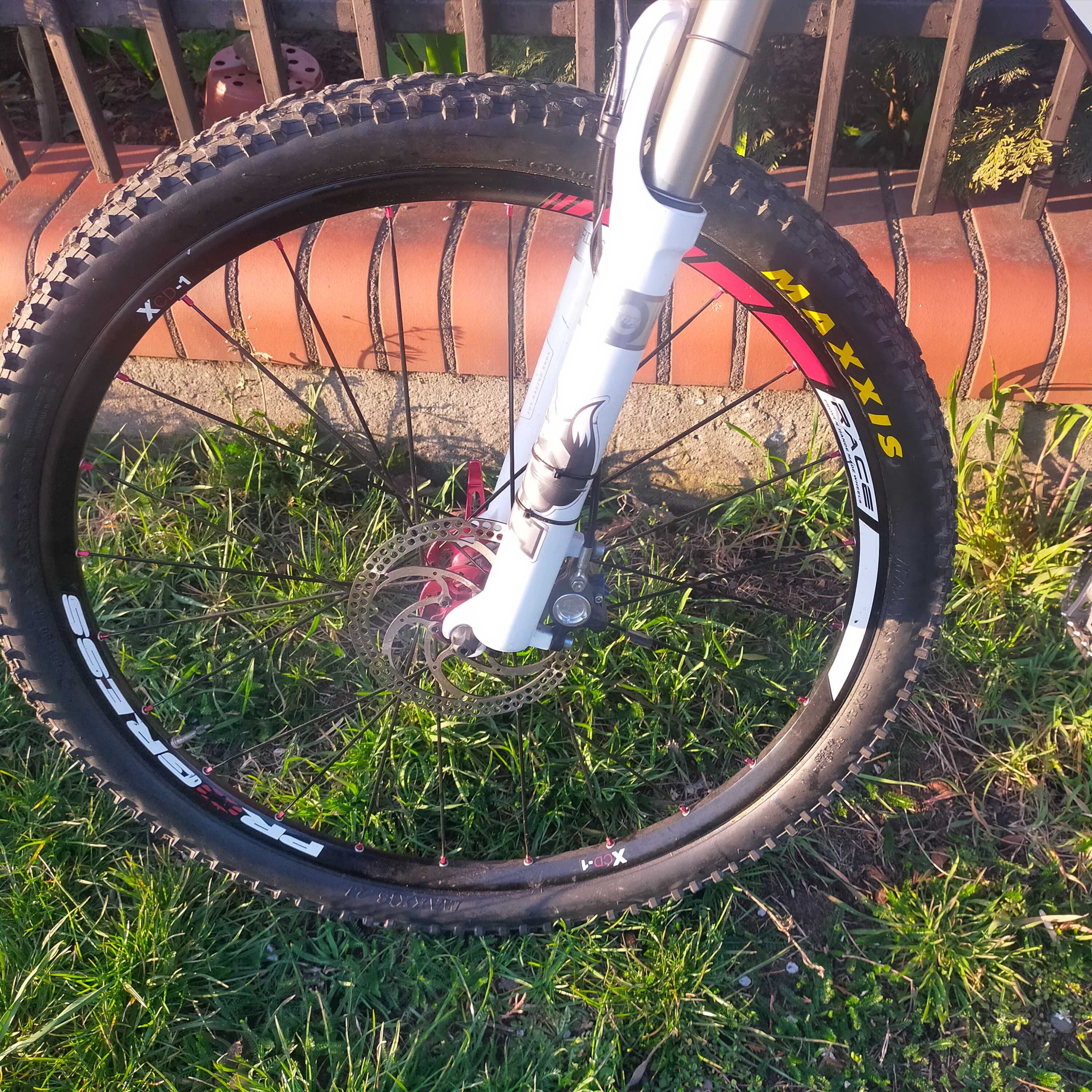 BH Trail Racer Fox Formula RX Titan Marin Canyon Trek Cube Specialized