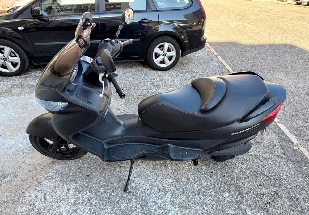 Suzuki Burgman Executive 125cm3
