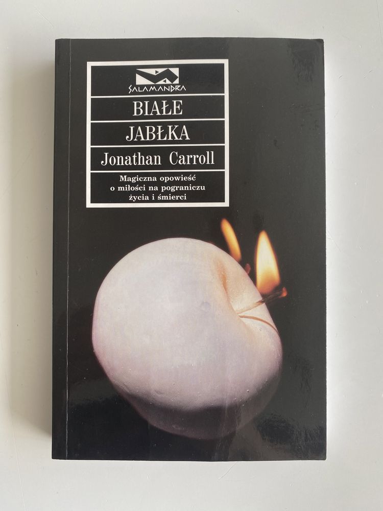 Białe jabłka - Jonathan Carroll