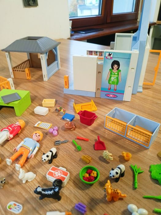 Playmobil 4343 klinika dla zwierząt domek zestaw j 5870 pogotowie 5529