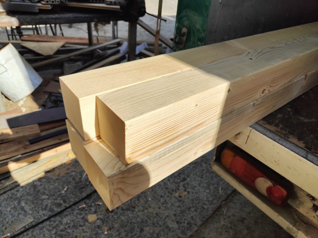 Drewno konstrukcyjne kvh kantówki belki