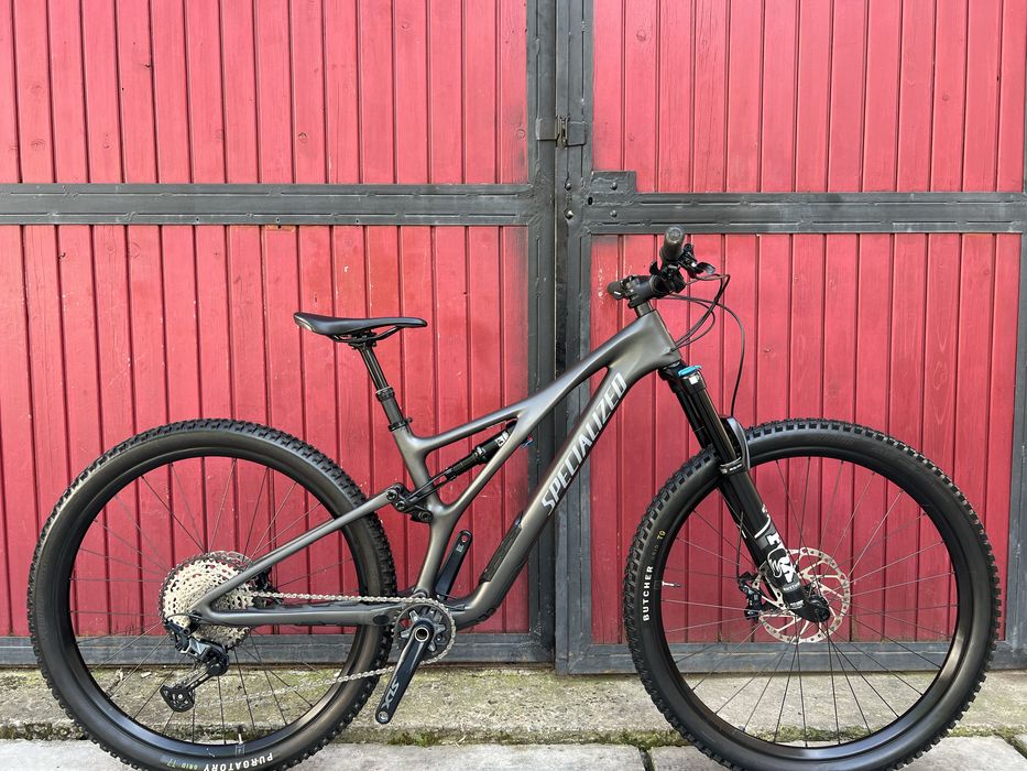Велосипед Карбоновий двухподвес Specialized Stumpjumper 29 2023Rik