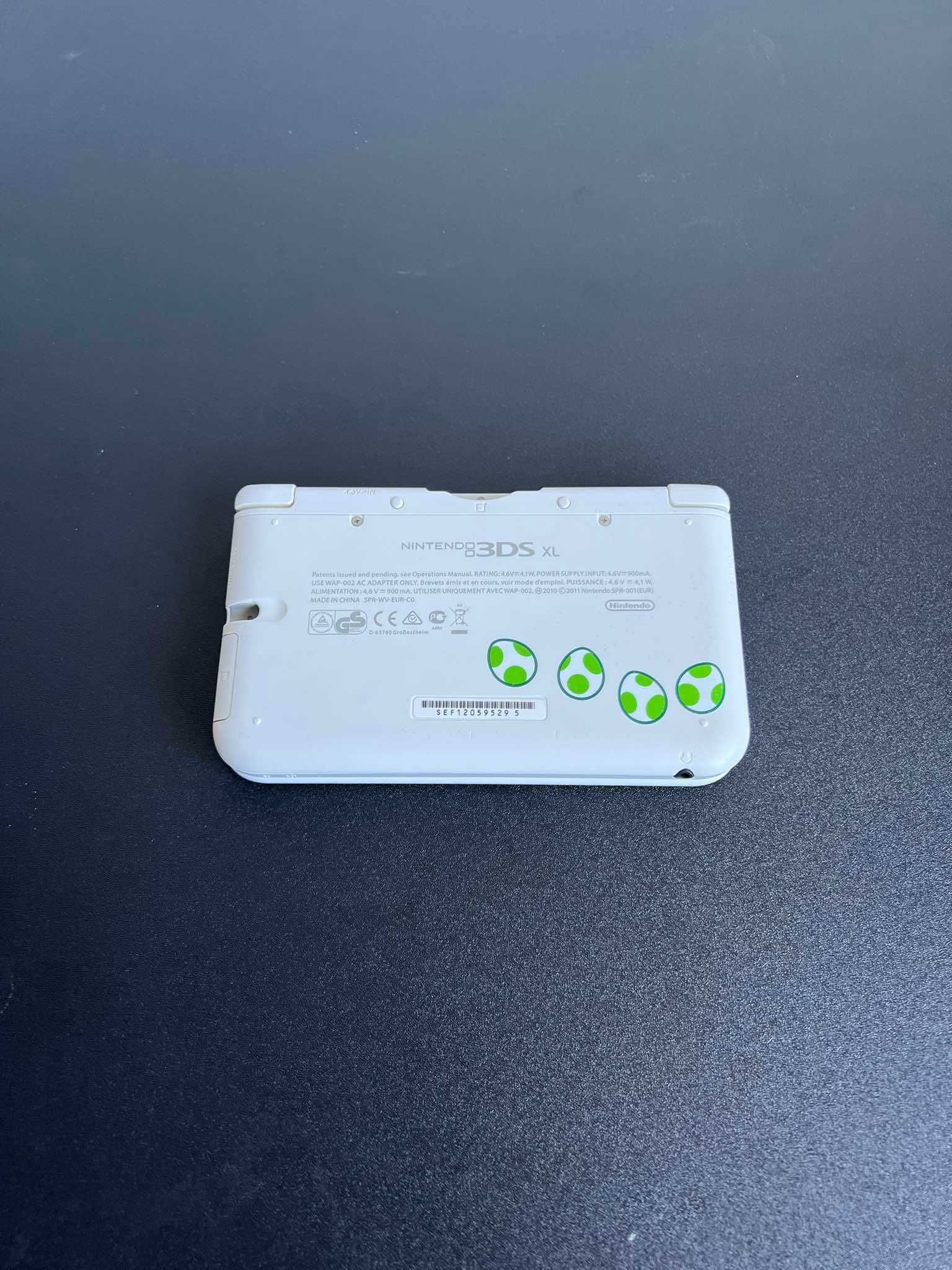 Nintendo 3DS XL Yoshi Edição Especial com 100+ Jogos
