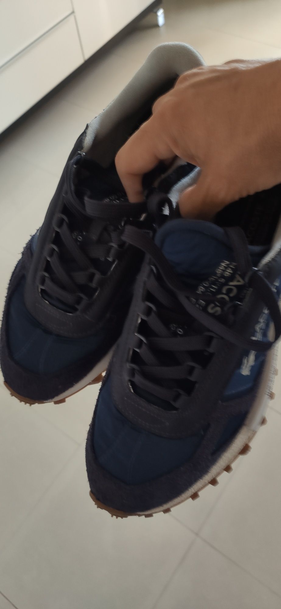 Sapatilhas Lacoste 43