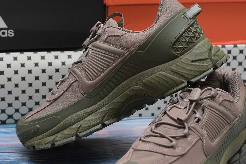 Оригінал! Топові чоловічі кросівки Nike Zoom Vomero 5 Roam Winterized