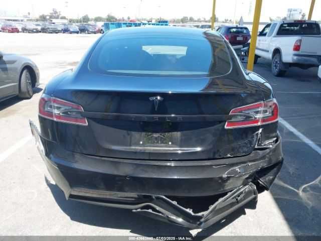 Tesla Model S Long Range Dual Motor All-wheel Drive 2021  *