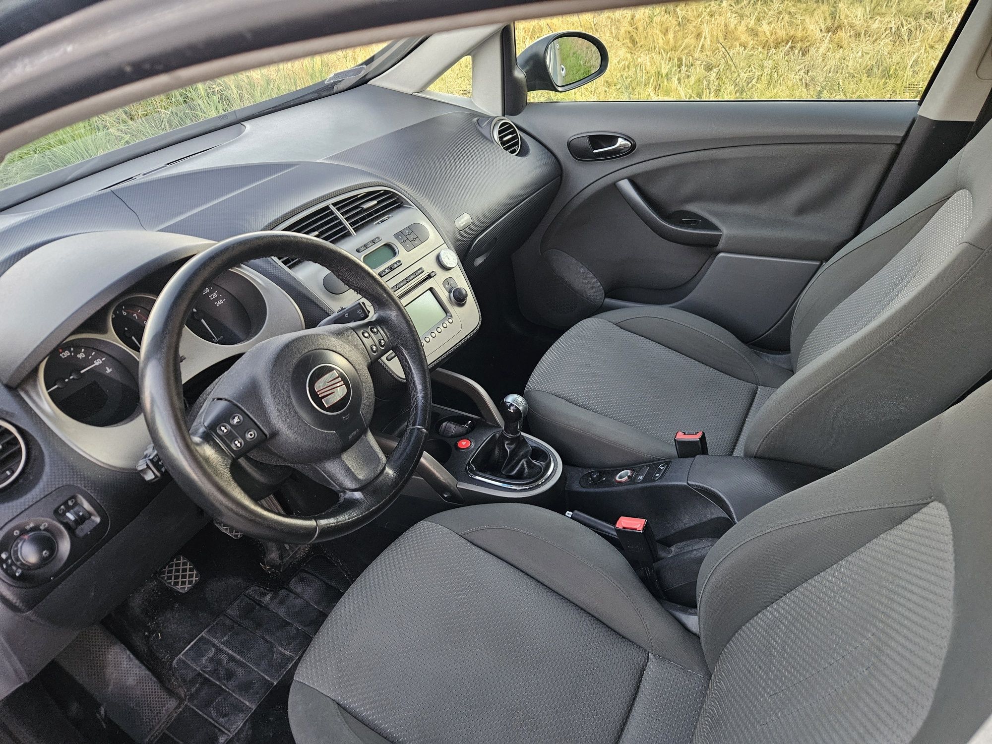 Seat Toledo 2.0 fsi 150km . Altea XL Leon