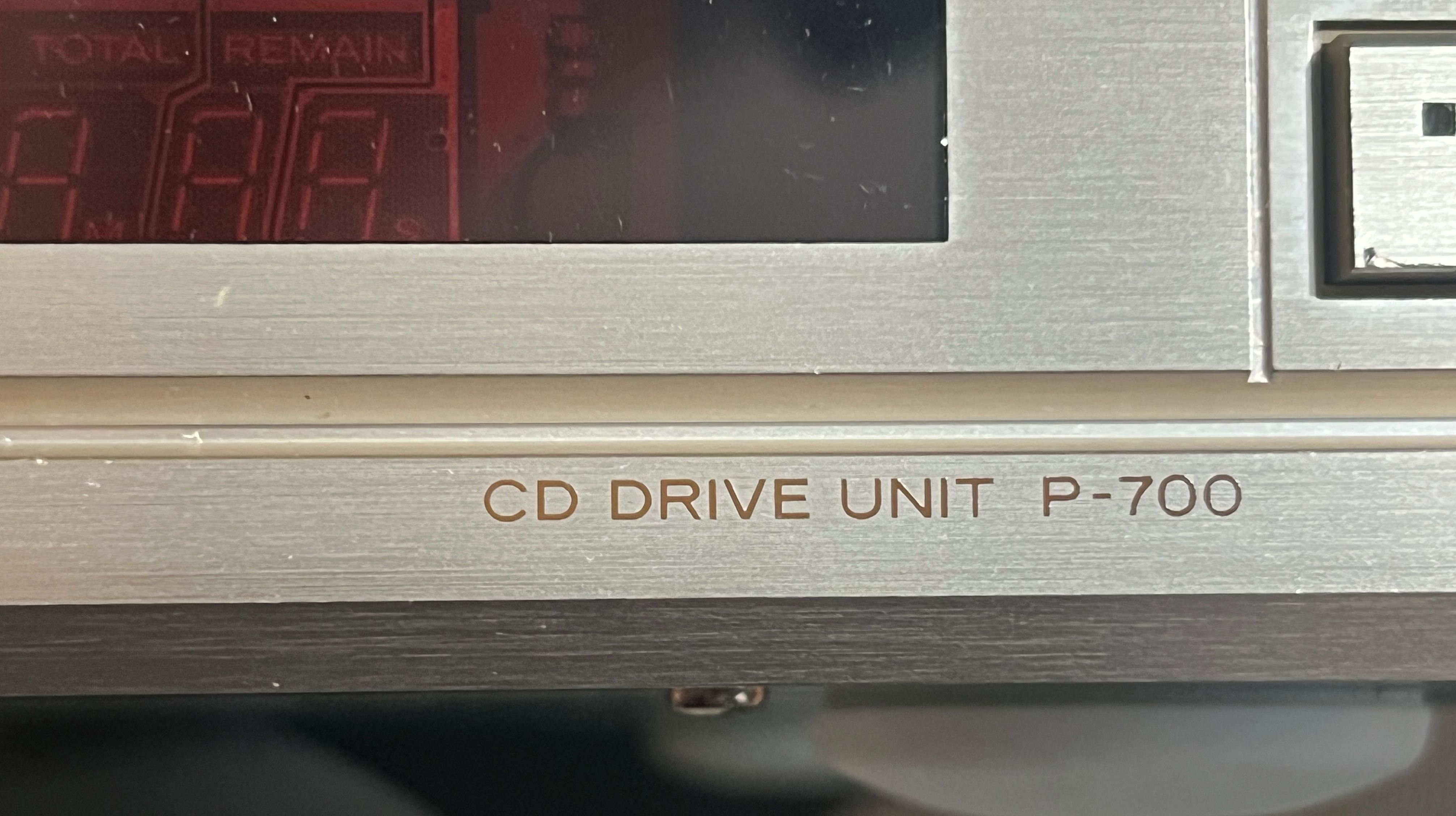 TEAC  P-700  HighEnd  VRDS
