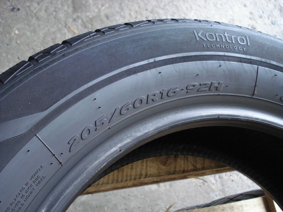 Hankook Kinergy 4S  205/60 r 16  2 - sztuki całoroczne 2023 rok
