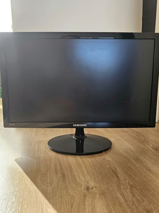 Monitor Samsung 24"