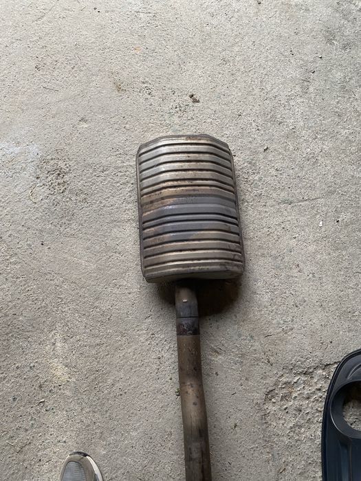 Вихлопна система ауді а4 б9, дифузор бампера задній, задня губа бампер