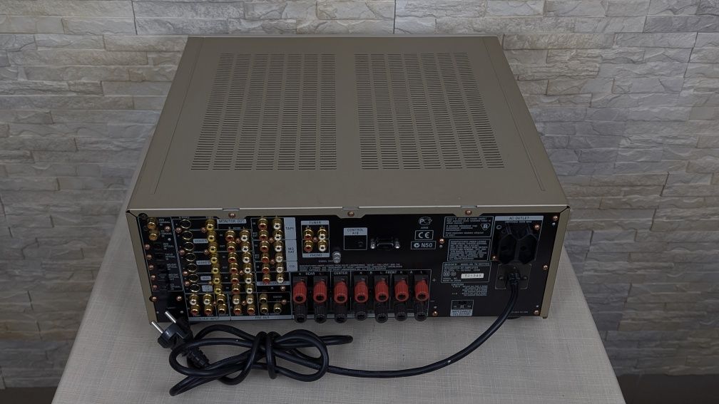 SONY TA-VA777ES Wysokiej klasy wzmacniacz AV