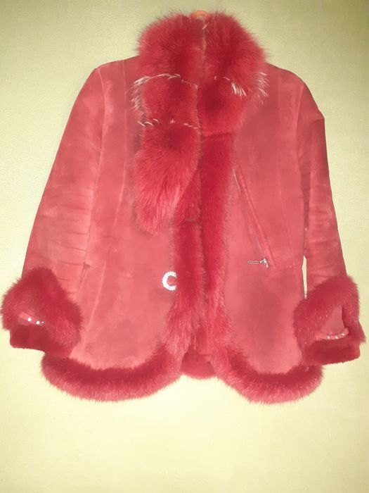 Діублянка  з хутром песця 46-48 розміру