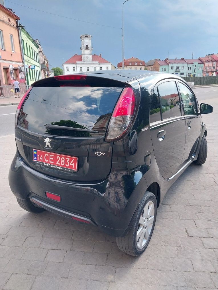 Peugeot Ion 2014