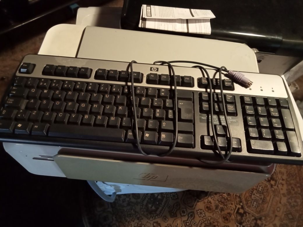 Vendo fotocópiadoras e teclado