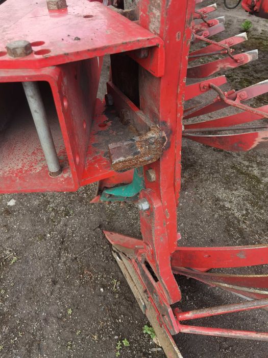 Продаються Плуги KVERNELAND RN 100