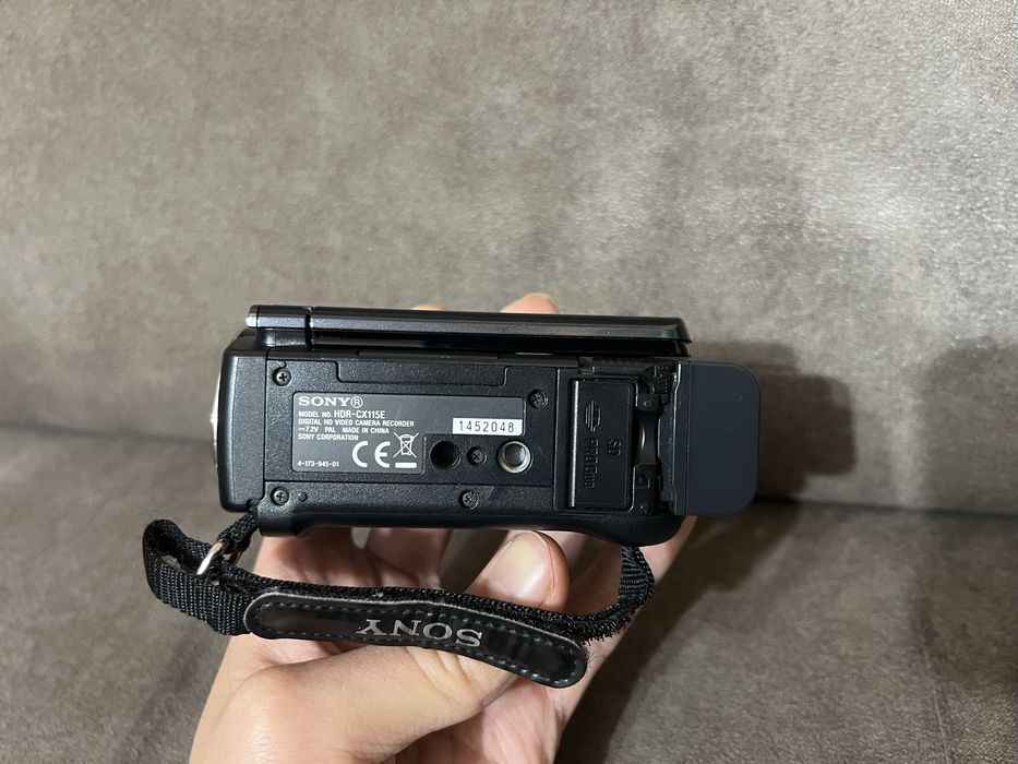 Sony Handycam HDR-CX115 Kamera Cyfrowa Zestaw