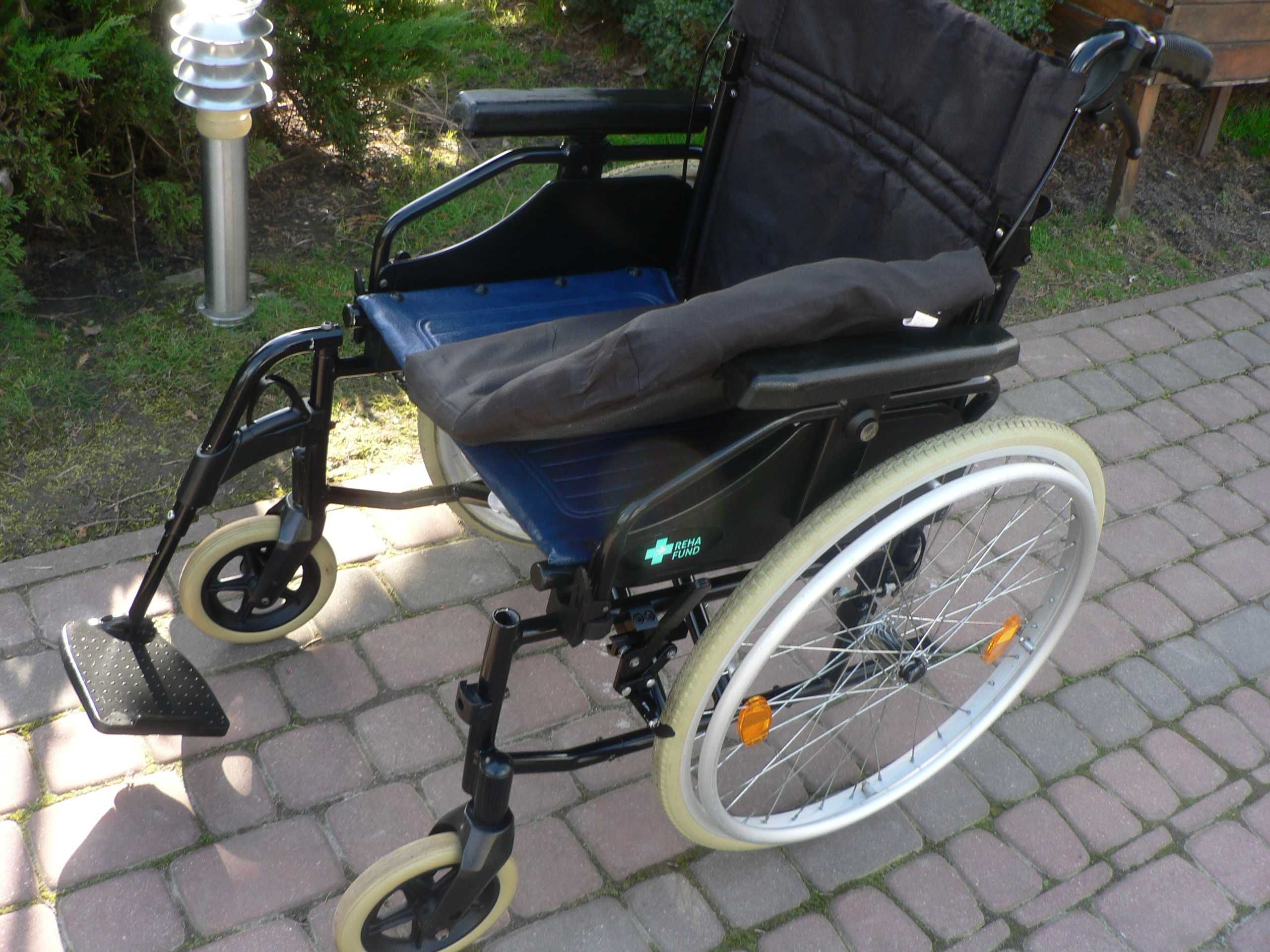 Wózek inwalidzki .