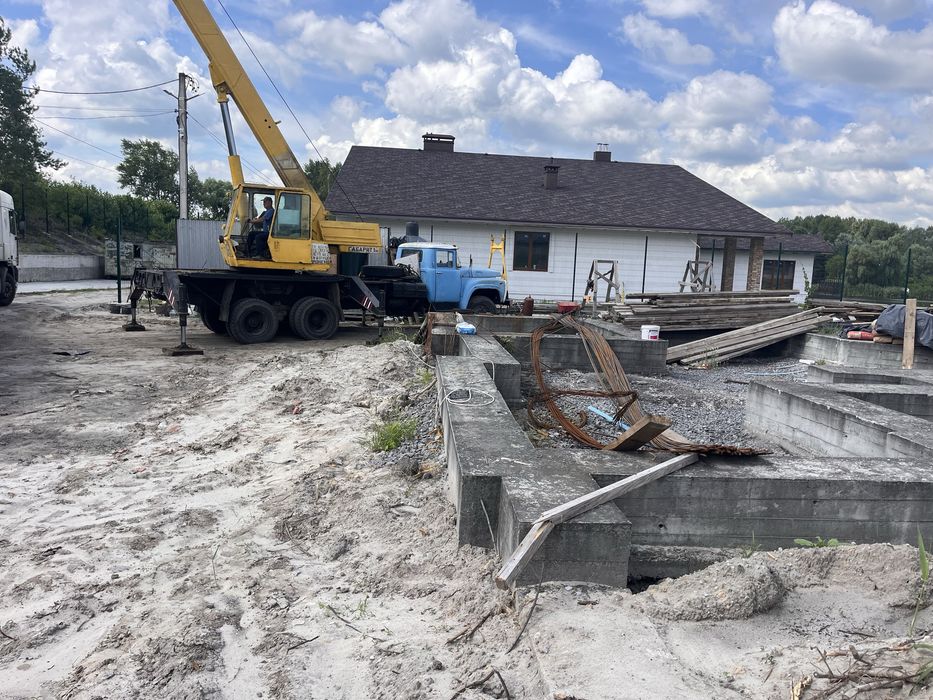 Послуги екскаватора та автокрана