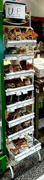 Expositor para especiarias ou produtos de pequenas dimensões