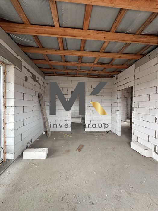 Будинок 2-поверховий із терасою та балконом — Дмитрівка.