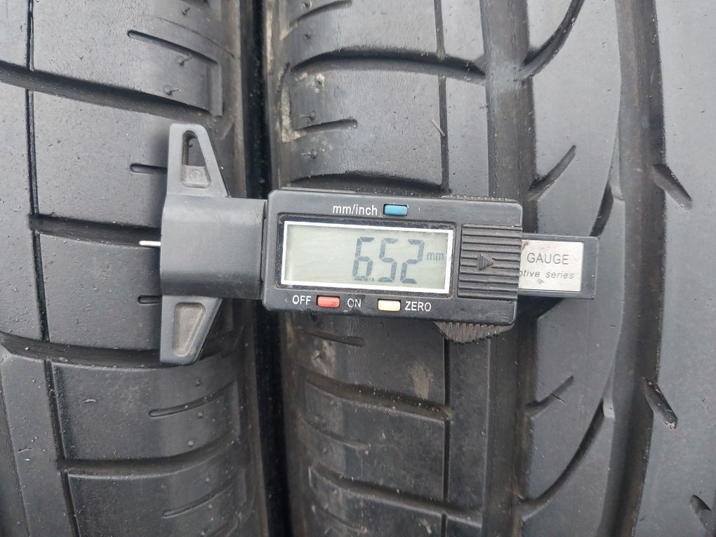 Bridgestone Dueler H/P 235/55R17 99 V