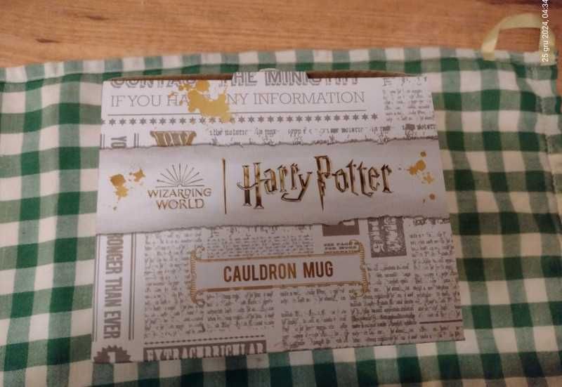 Harry Potter - Hogwart (Czerwoni) - Kubek 3D (Kociołek)