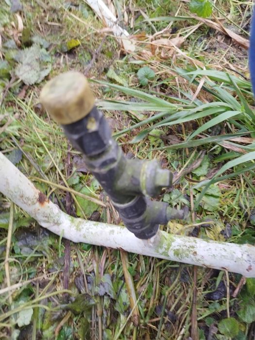 Zawór bezpieczeństwa, manometr zbiornika LPG