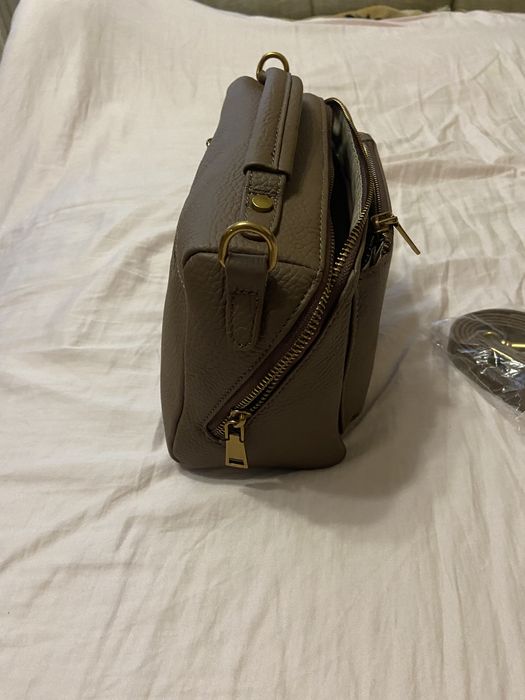 Сумка жіноча шкіряна