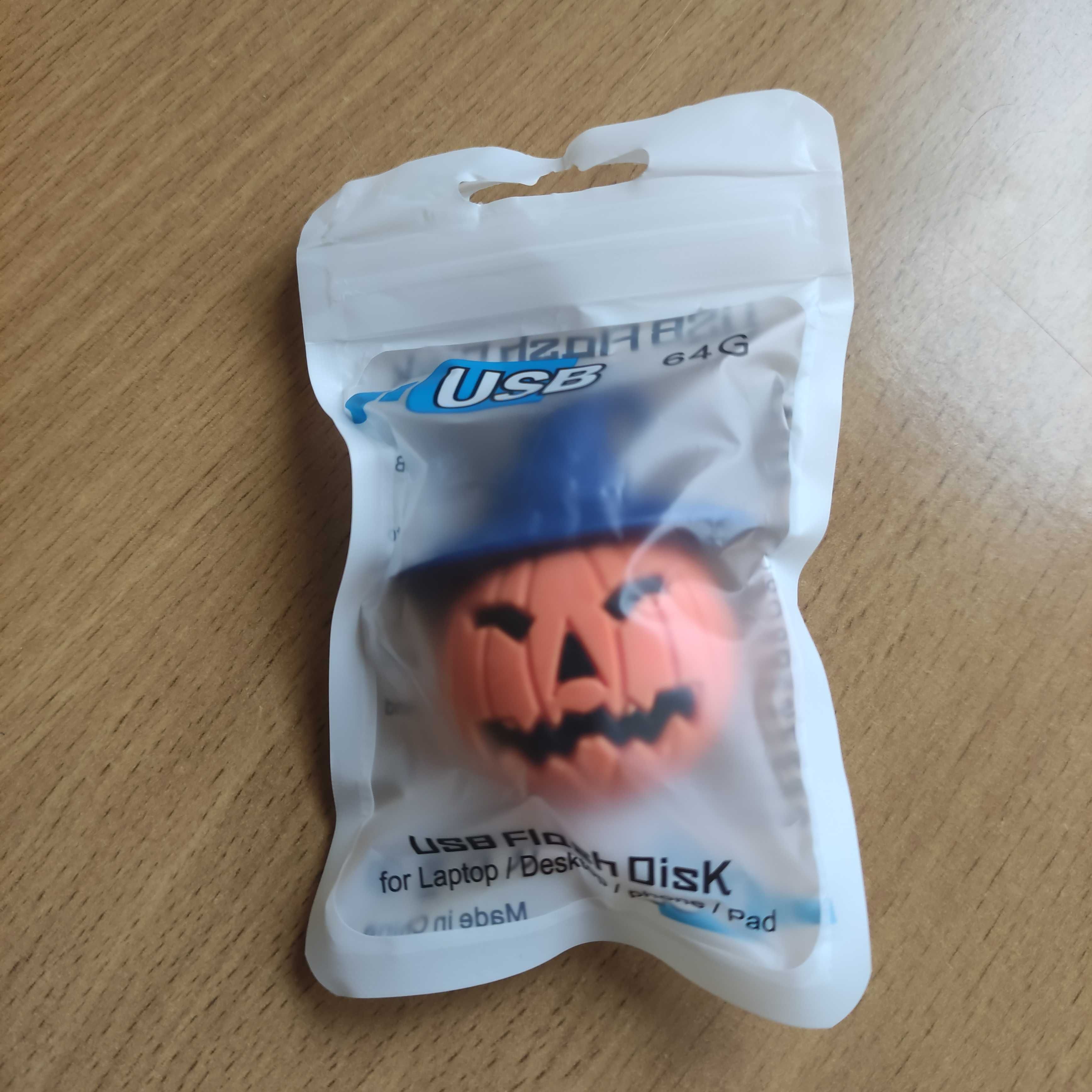 Pendrive pamięć przenośna 64 GB - nówka - HEELOWEEN