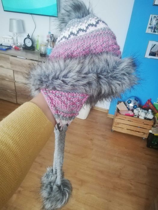 Czapka zimowa ciepła dziewczęca 7 8 134