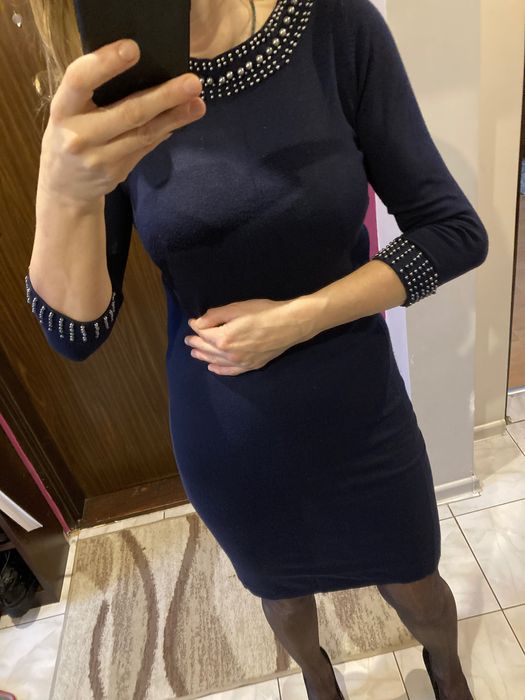 Sukienka dzianinowa Reserved M