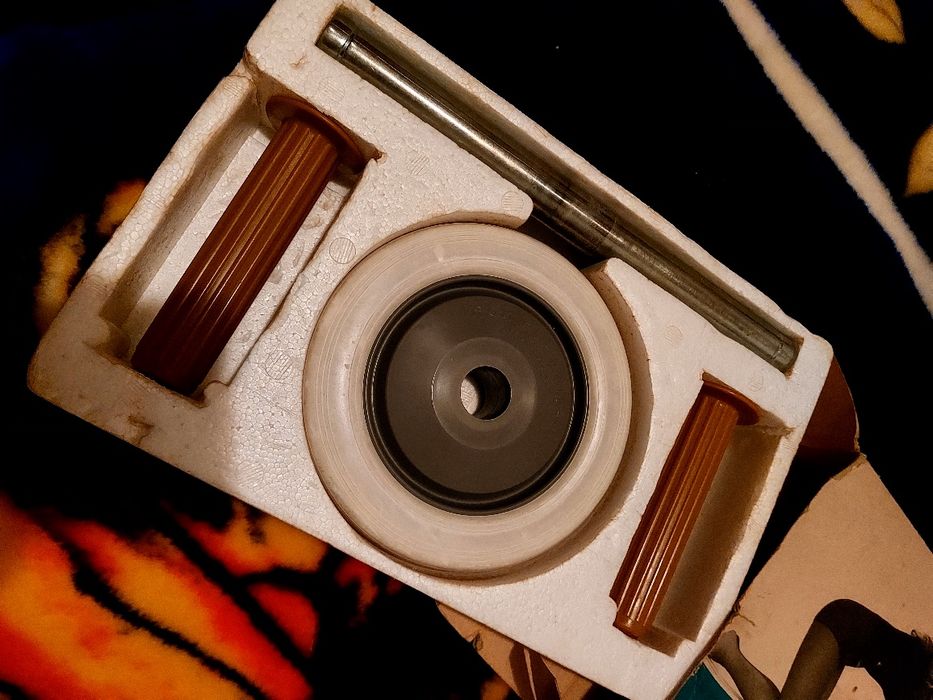 Black friday.  Isomet roller  caixa original