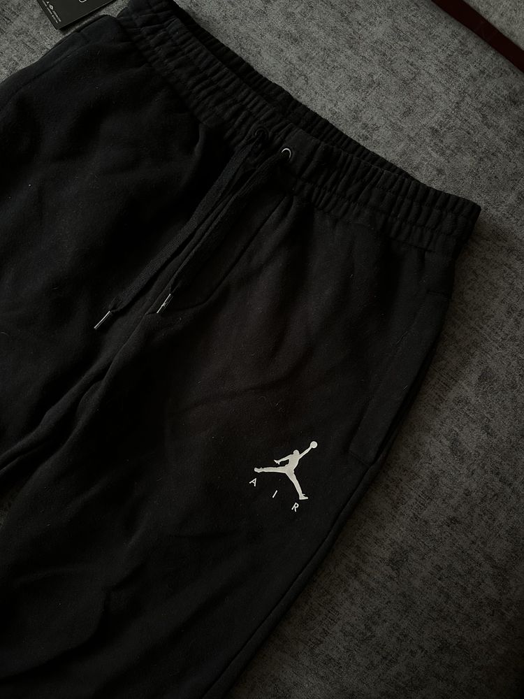 Спортивні штани Jordan