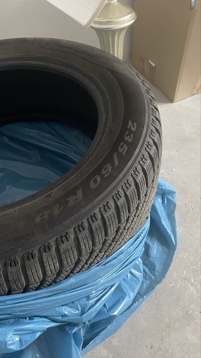 Opony zimowe Pirelli 235/18/60 Winter 2  Scorpion