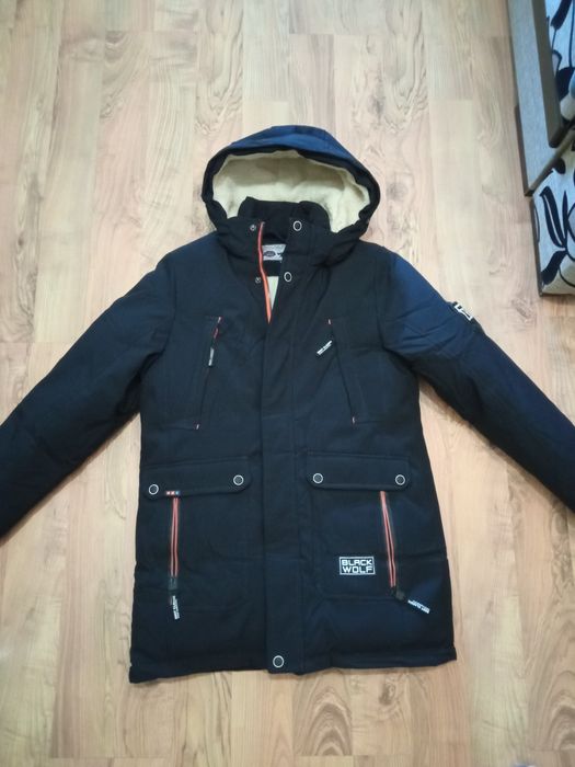 Зимова куртка на хлопчика