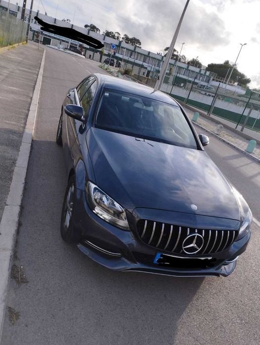 Mercedes C 180 D blue EFFICIENCY irrepreensível