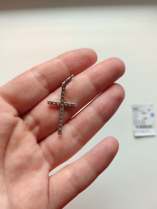 Хрестик із срібла 925 просто вставка фіаніти