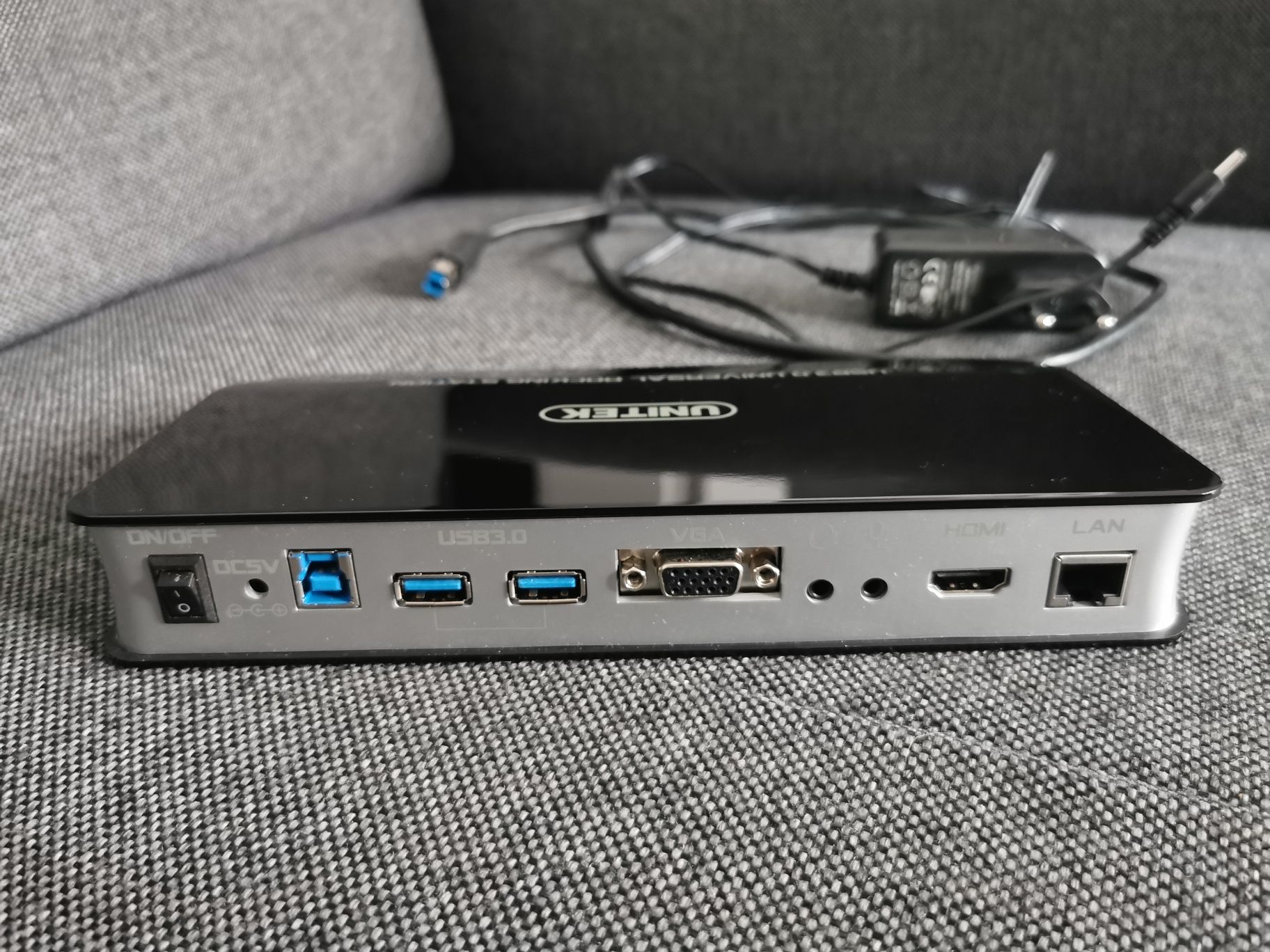 Replikator portów UNITEK Y-3704 stacja dokująca USB 3.0