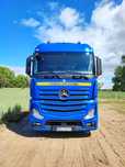 Mercedes Actros 1833 laweta pomoc drogowa najazd platforma Man Scania