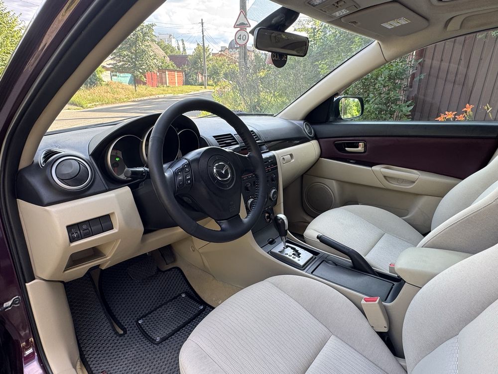 Mazda 3 ,Автомат 2007р.в. Кондиціонер ,Дуже гарний стан