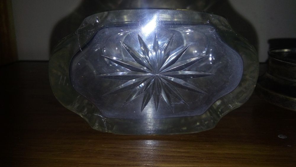 Флакон антик. стеклянный.