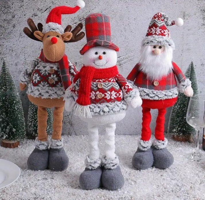 Різдвяні сніговик, олень та санта-клаус
