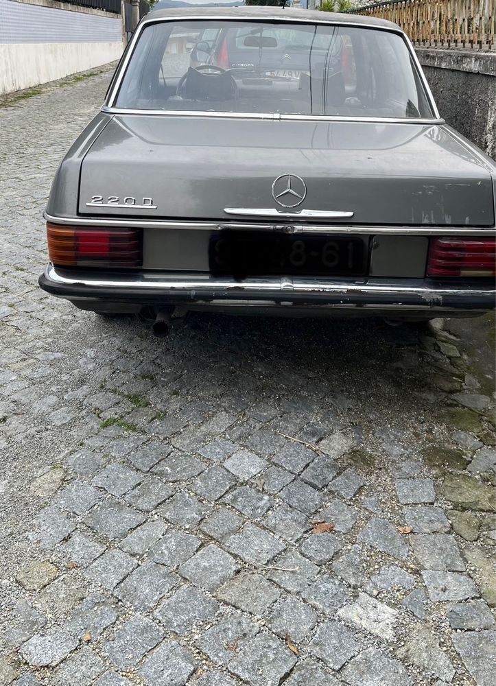 Mercedes w115 220d