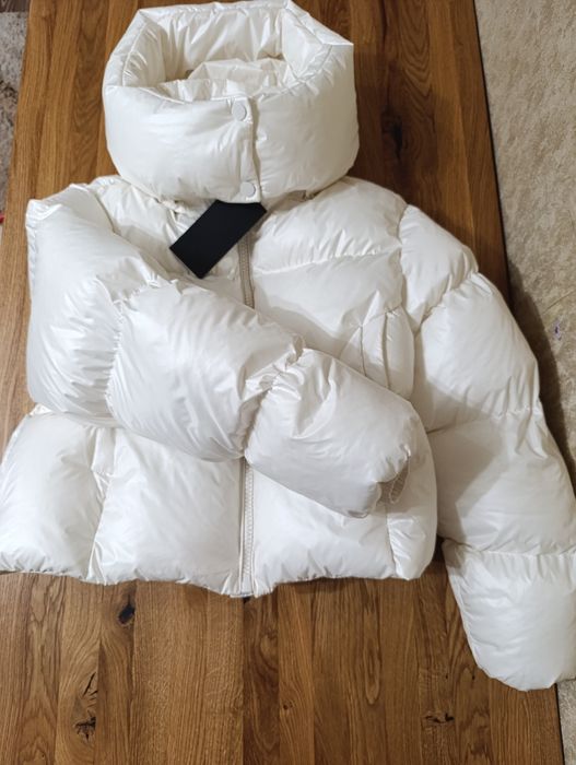 Пуфер колір бургунді